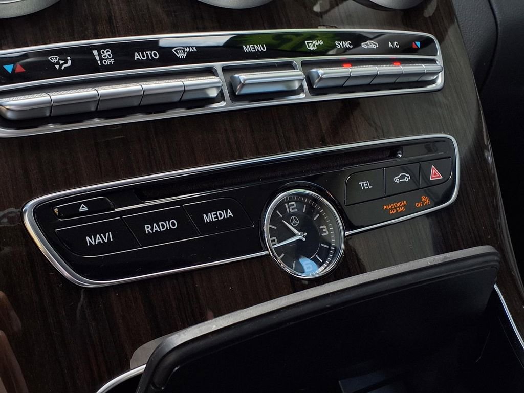 Used 2015 Mercedes-Benz C 300 Sedan image 10