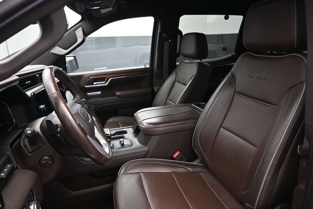 Used 2023 GMC Sierra 1500 Denali w/ Technology Package AWD/4WD image 18