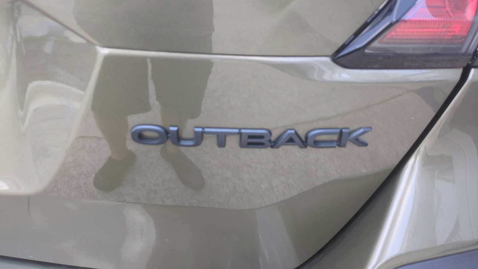 Certified 2025 Subaru Outback Onyx Edition AWD/4WD image 44