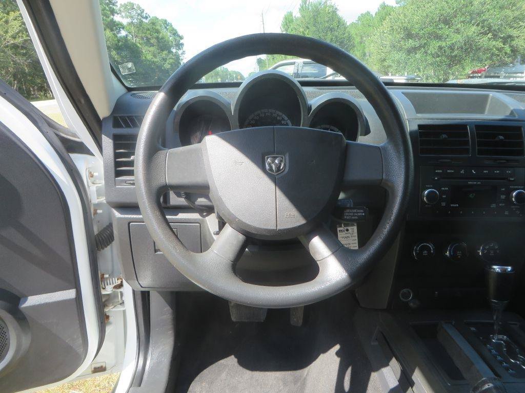 Used 2011 Dodge Nitro Heat w/ Popular Equipment Group RWD image 13