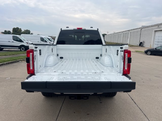 New 2027 Ford F250 Lariat w/ FX4 Off-Road Package AWD/4WD image 6