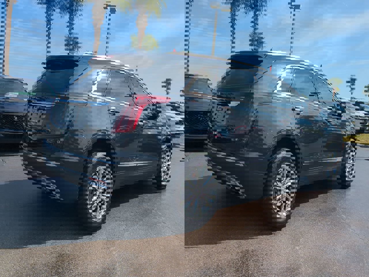 Used 2020 Cadillac XT5 Premium Luxury image 4