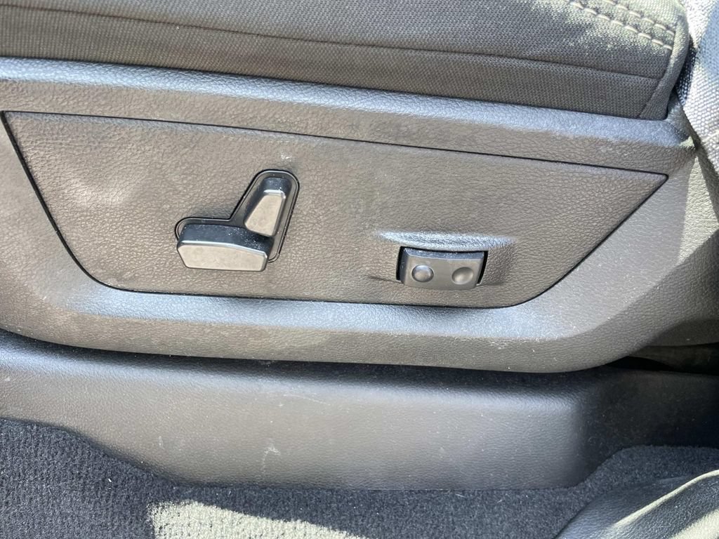 Used 2026 RAM 2500 Big Horn AWD/4WD image 39