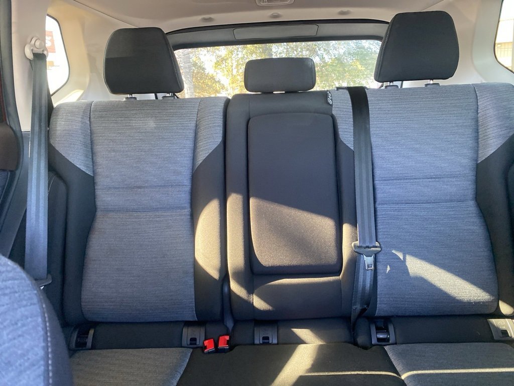 Used 2023 Nissan Rogue SV image 28