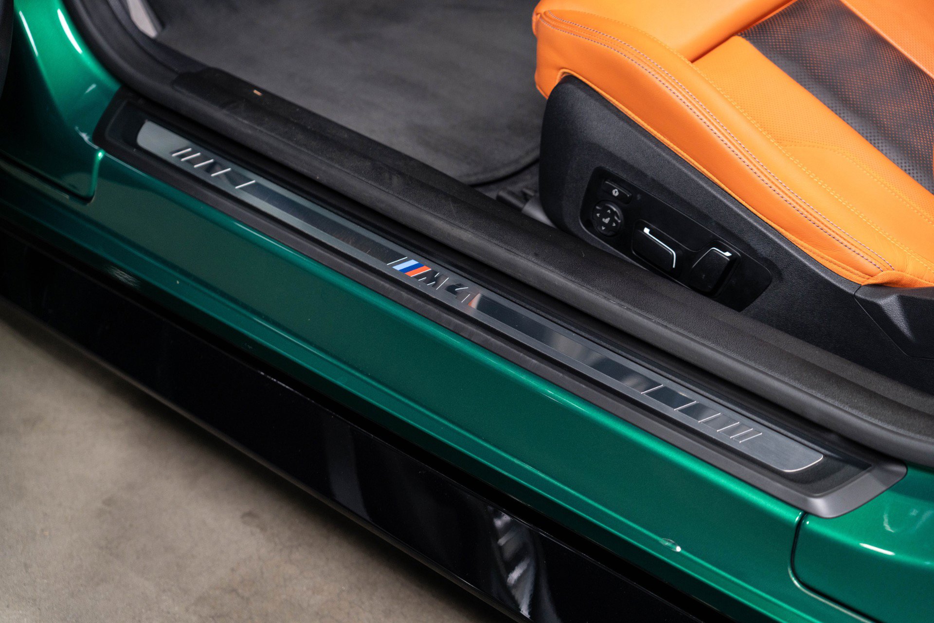 Used 2025 BMW M4 xDrive Competition image 38