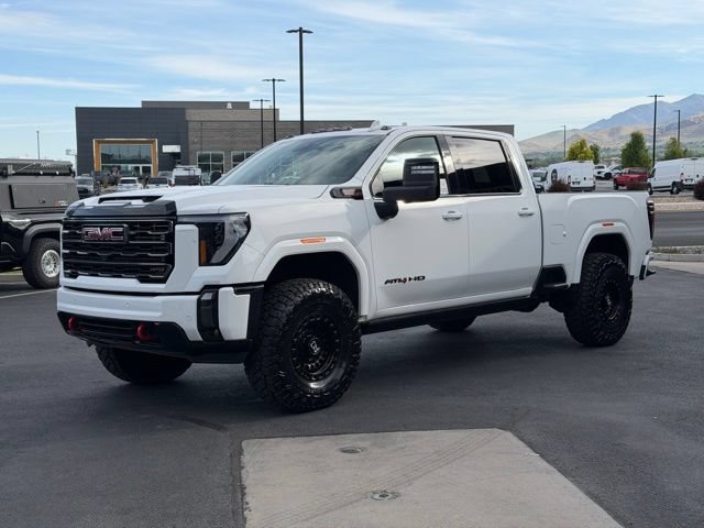 Used 2024 GMC Sierra 3500 AT4 w/ AT4 Premium Plus Package AWD/4WD image 12
