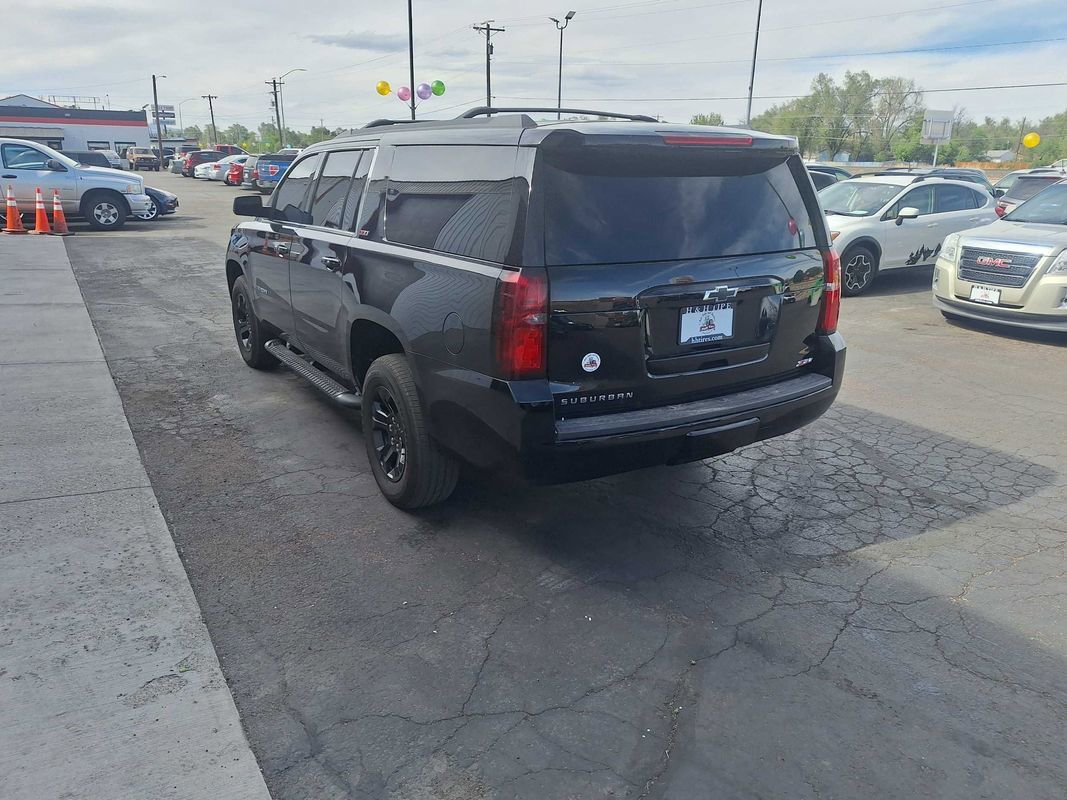 Used 2019 Chevrolet Suburban LT AWD/4WD image 6