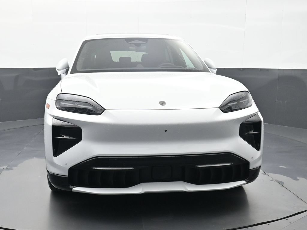 New 2026 Porsche Cayenne Turbo AWD/4WD image 26