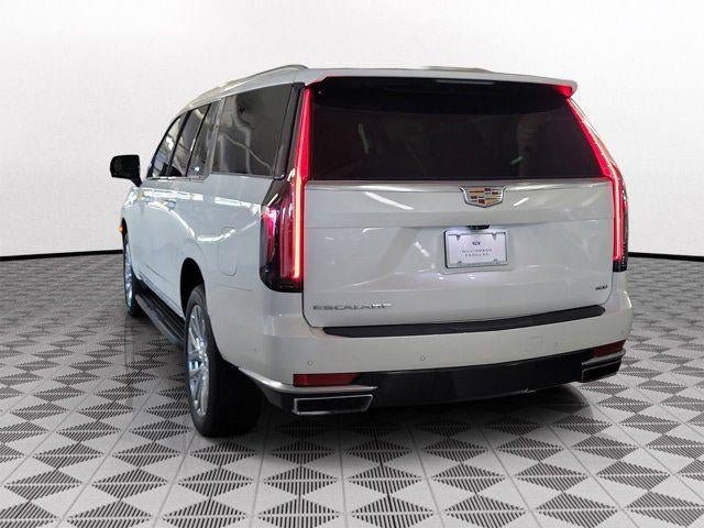 Certified 2024 Cadillac Escalade ESV Premium Luxury w/ Performance Package image 4