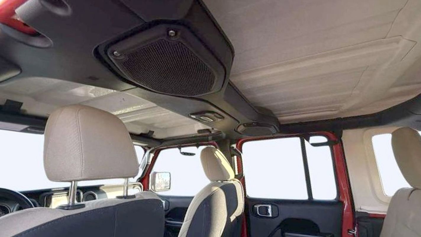 Used 2018 Jeep Wrangler Unlimited Sport S image 16