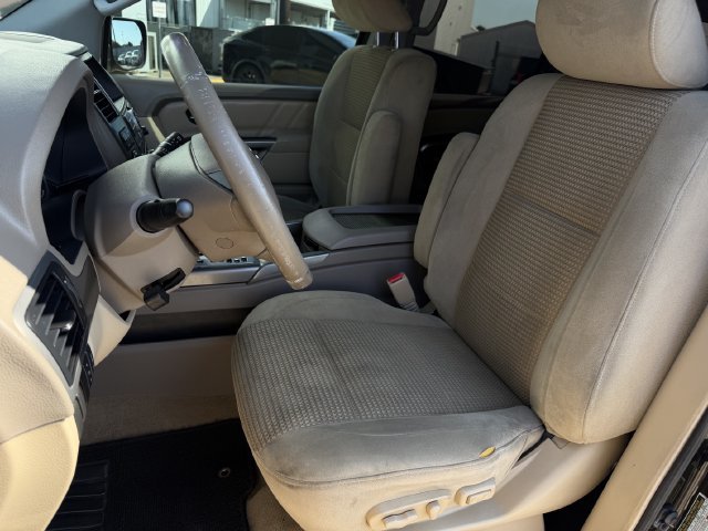 Used 2015 Nissan Armada SV RWD image 22
