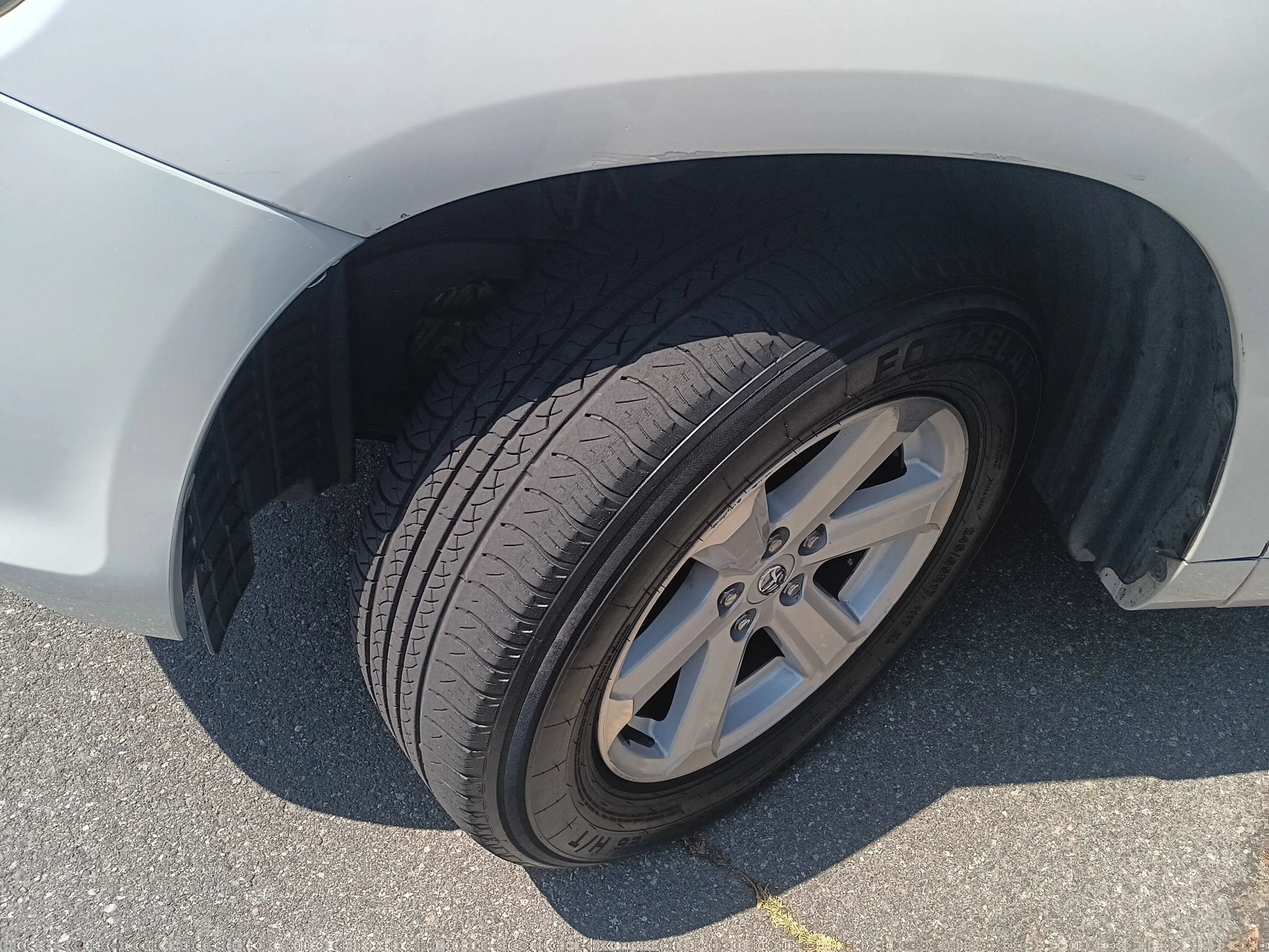 Used 2010 Toyota Highlander 2WD image 23
