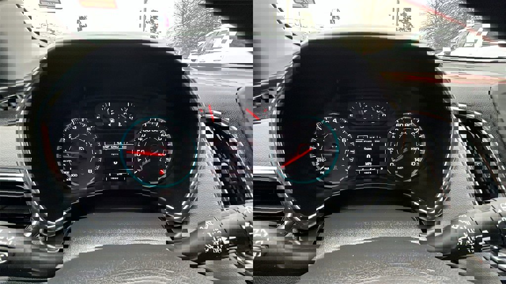 Used 2023 Chevrolet Equinox LS image 26