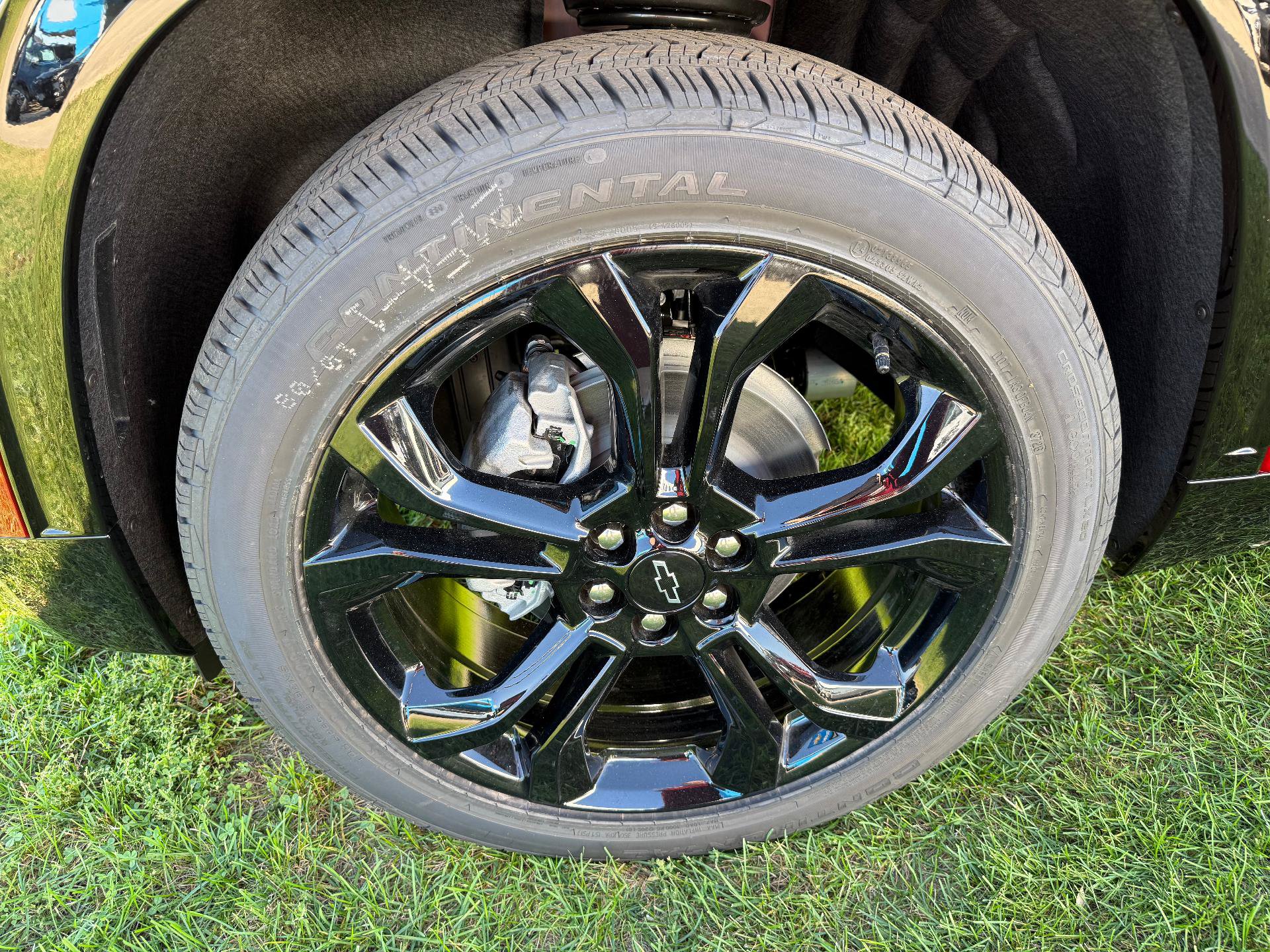 New 2027 Chevrolet Traverse RS AWD/4WD image 20