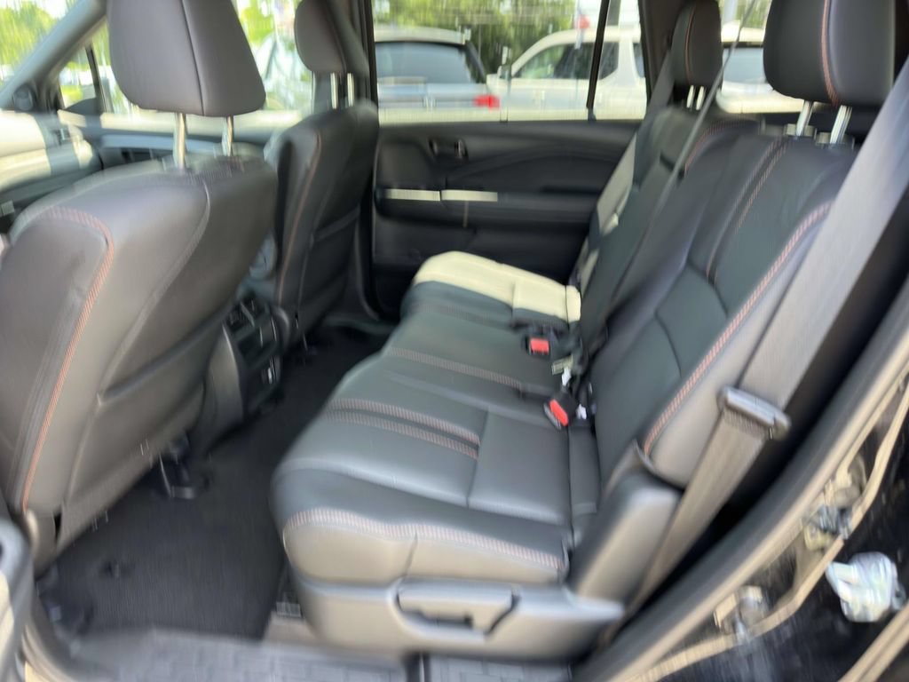 Certified 2023 Honda Passport TrailSport image 9