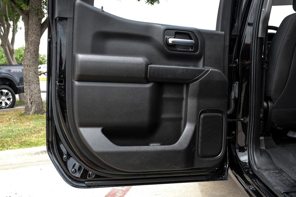 Used 2022 Chevrolet Silverado 1500 Custom w/ Safety Confidence Package AWD/4WD image 43