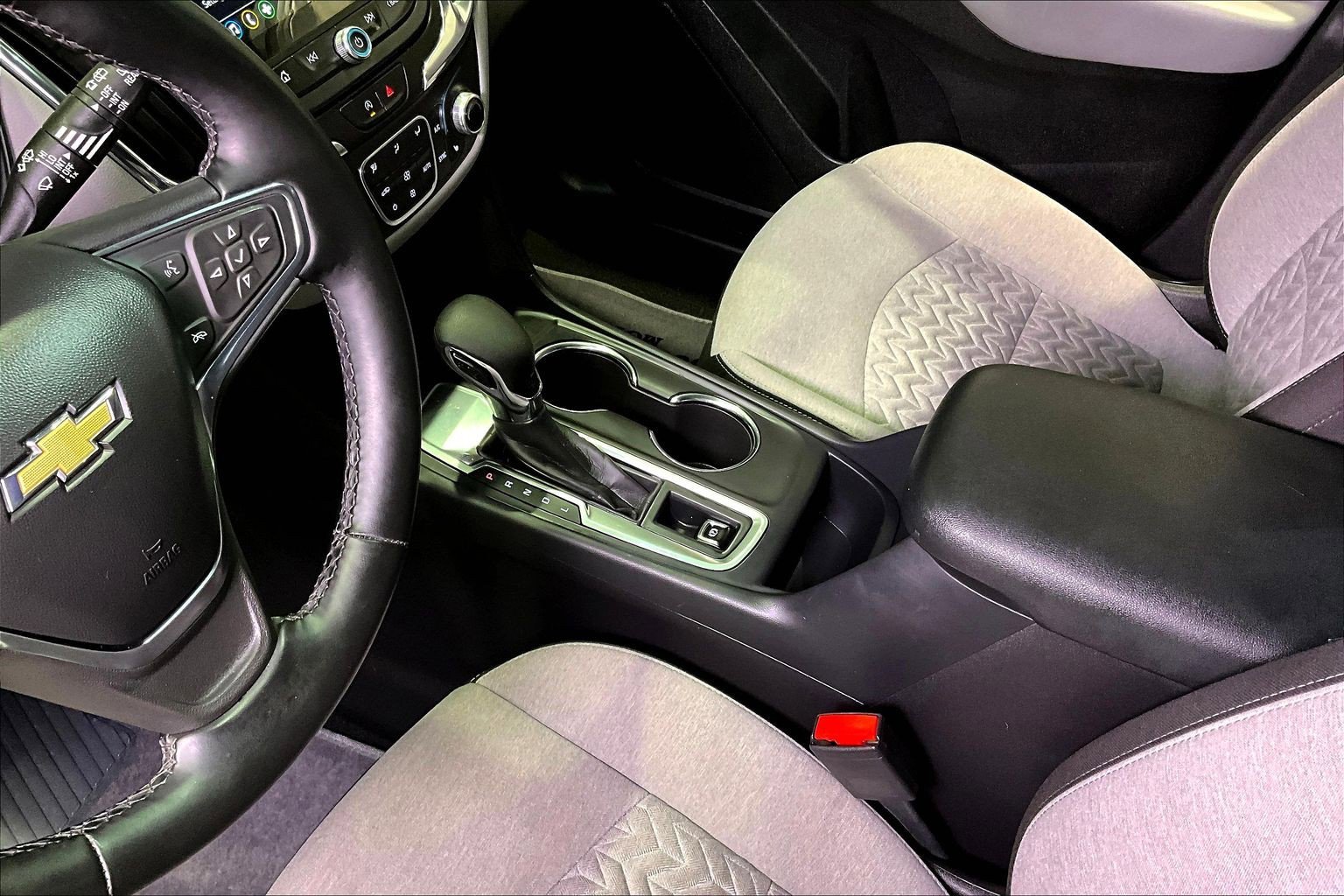 Used 2024 Chevrolet Equinox LT image 17