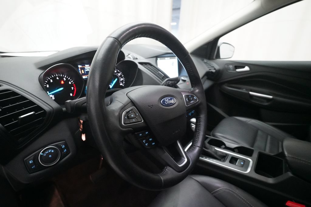 Used 2019 Ford Escape SEL AWD/4WD image 8