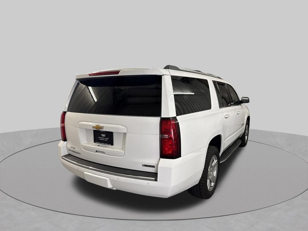 Used 2018 Chevrolet Suburban Premier AWD/4WD image 6