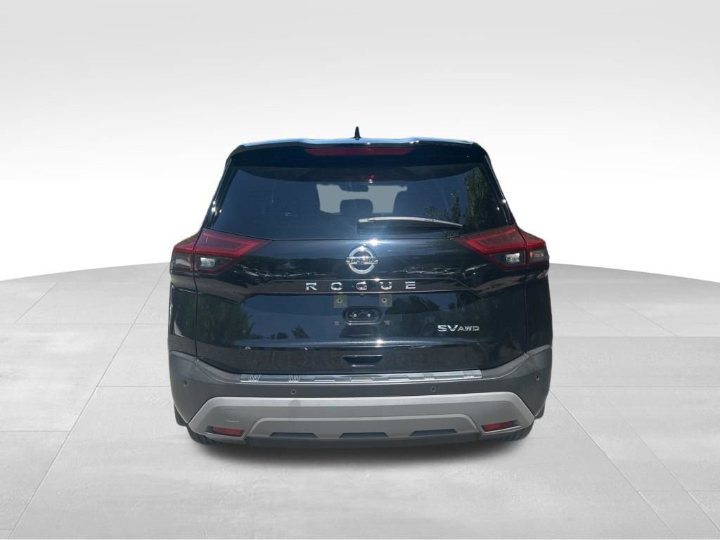 Used 2021 Nissan Rogue SV AWD/4WD image 4