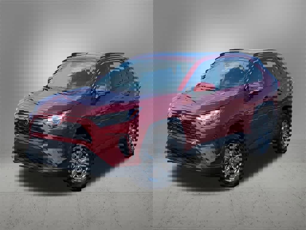 Used 2023 Toyota RAV4 XLE w/ Convenience Package image 1