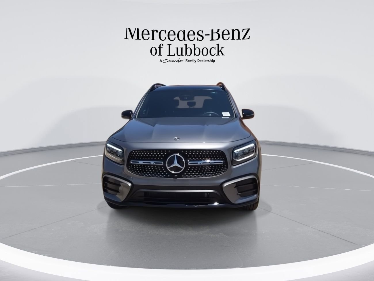 New 2025 Mercedes-Benz GLB 250 image 3