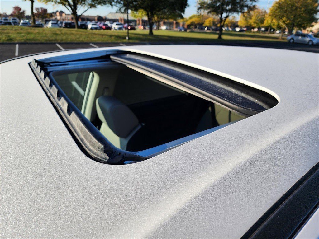 New 2025 Honda CR-V EX image 3