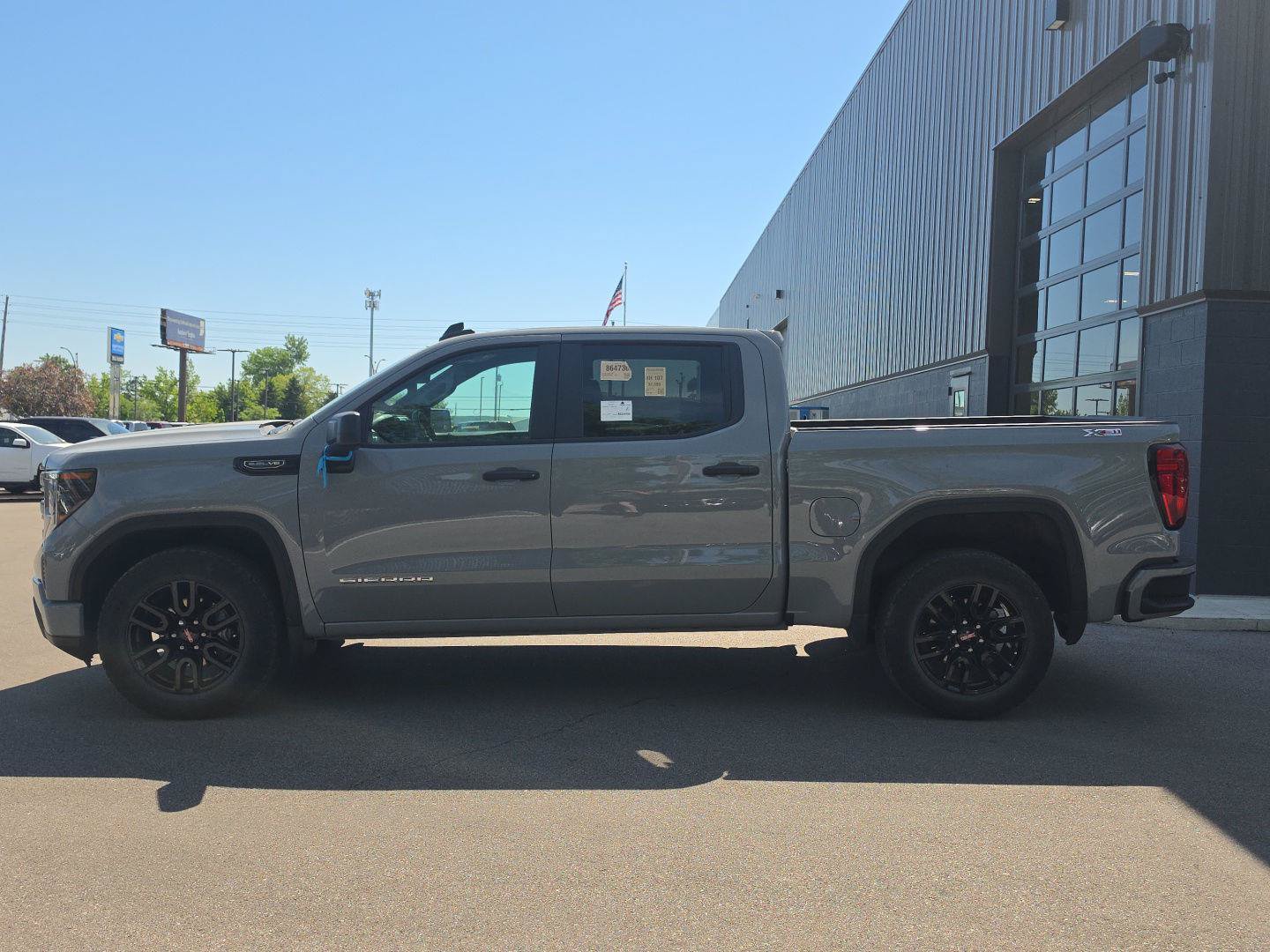 Used 2024 GMC Sierra 1500 Pro w/ Graphite Edition AWD/4WD image 6
