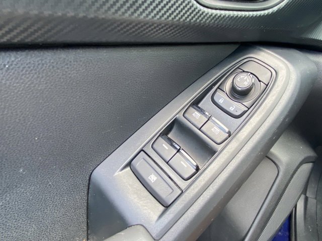 Used 2024 Subaru Crosstrek 2.0i Premium image 17