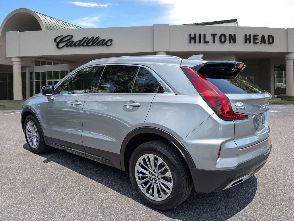 Certified 2024 Cadillac XT4 Premium Luxury FWD image 4