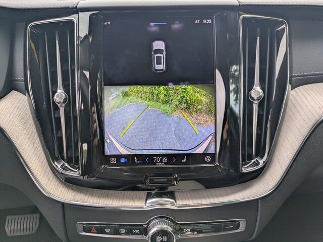 Used 2022 Volvo XC60 B6 Inscription w/ Advanced Package image 26