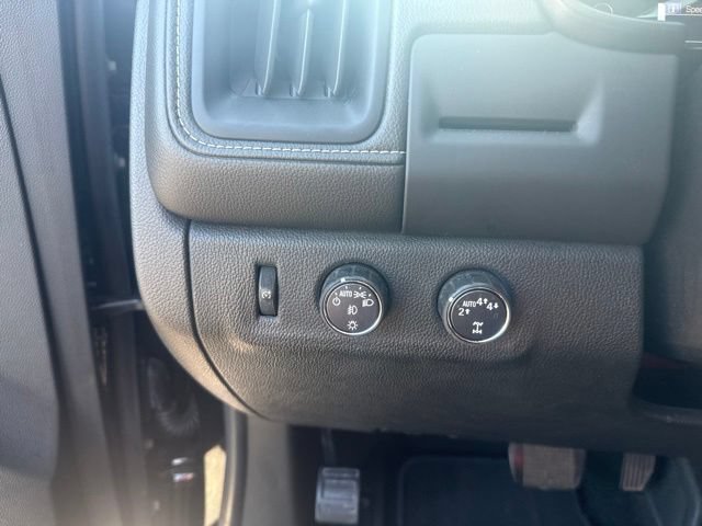 Used 2017 GMC Canyon Denali AWD/4WD image 27