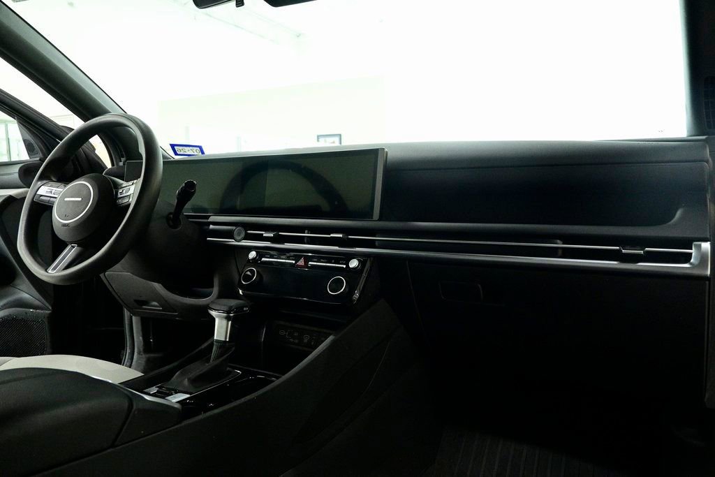 Used 2025 Hyundai Santa Cruz SEL image 14