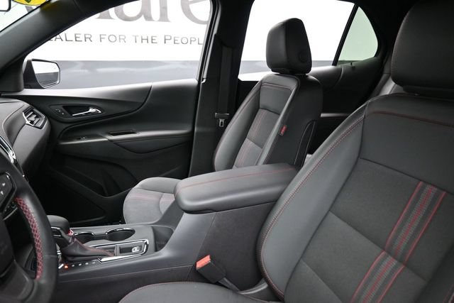 Used 2024 Chevrolet Equinox RS FWD image 17