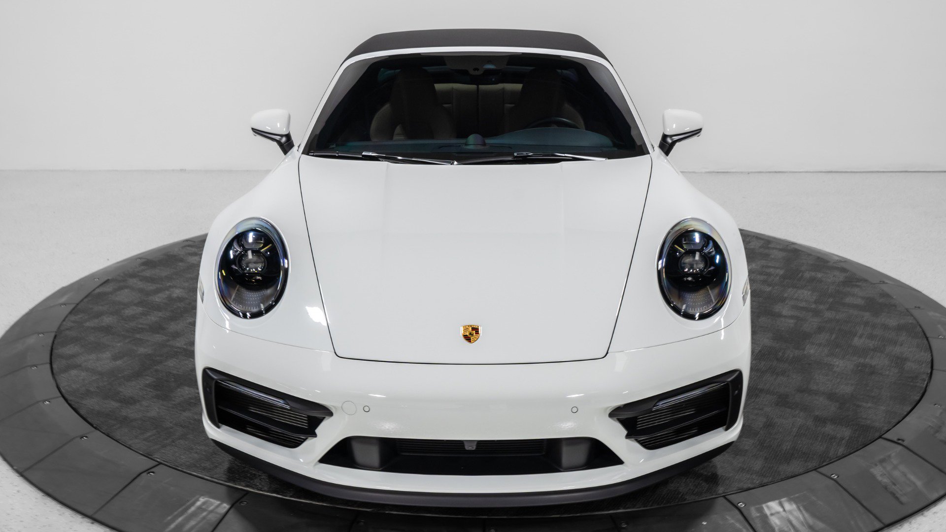 Used 2024 Porsche 911 Targa 4 GTS image 14