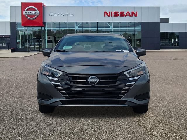New 2025 Nissan Versa SV w/ Trunk Package FWD image 2