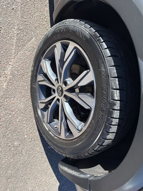 Used 2017 INFINITI QX30 Premium w/ Navigation Package image 23