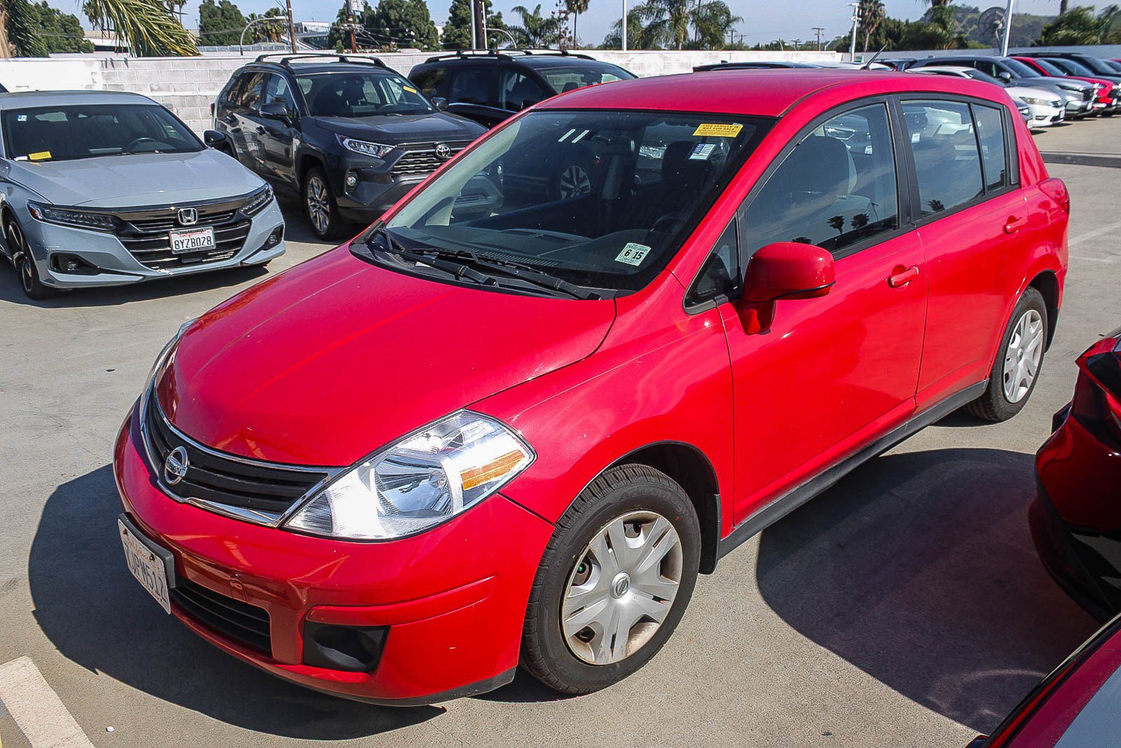Used 2010 Nissan Versa 1.8 S w/ PWR Plus Pkg image 3