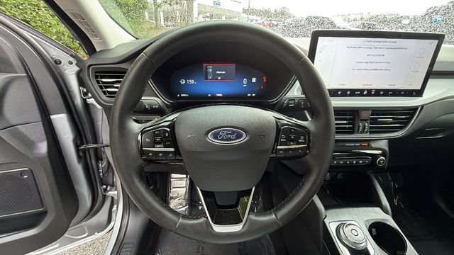 Certified 2024 Ford Escape Platinum AWD/4WD image 24