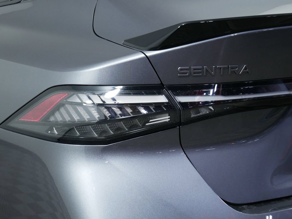 New 2026 Nissan Sentra SR w/ SR Premium Package FWD image 13