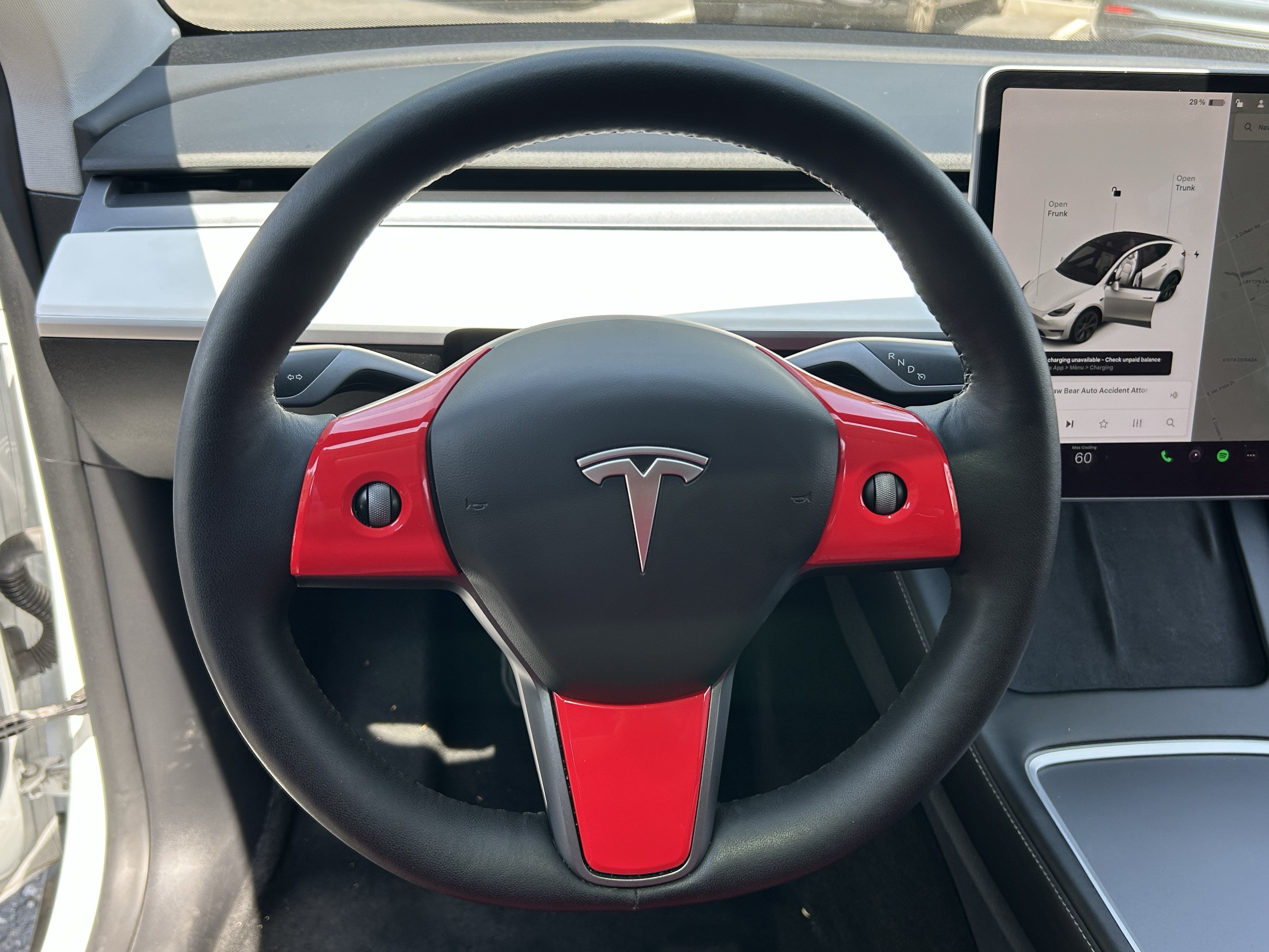 Used 2021 Tesla Model Y Long Range AWD/4WD image 27