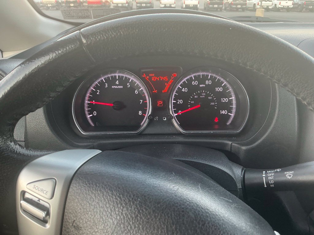 Used 2014 Nissan Versa Note SV w/ Sport Value Package FWD image 13