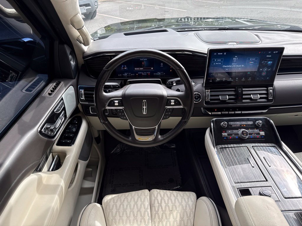 Used 2022 Lincoln Navigator Black Label AWD/4WD image 37