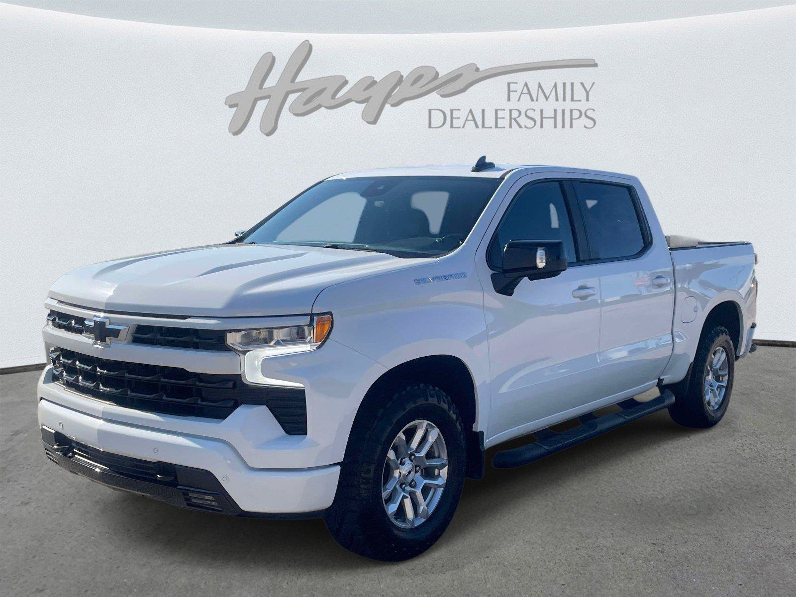 Used 2024 Chevrolet Silverado 1500 RST w/ Convenience Package II RWD image 7
