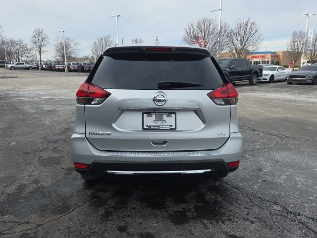 Used 2018 Nissan Rogue SL w/ Premium Package image 4