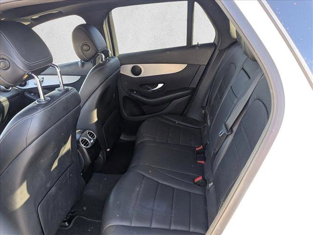 Used 2021 Mercedes-Benz GLC 300 4MATIC image 17