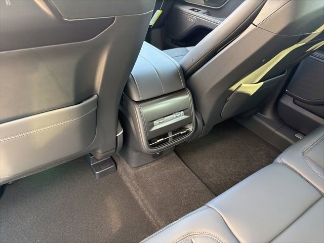 New 2026 Lincoln Nautilus Premier w/ Equipment Group 102A AWD/4WD image 8