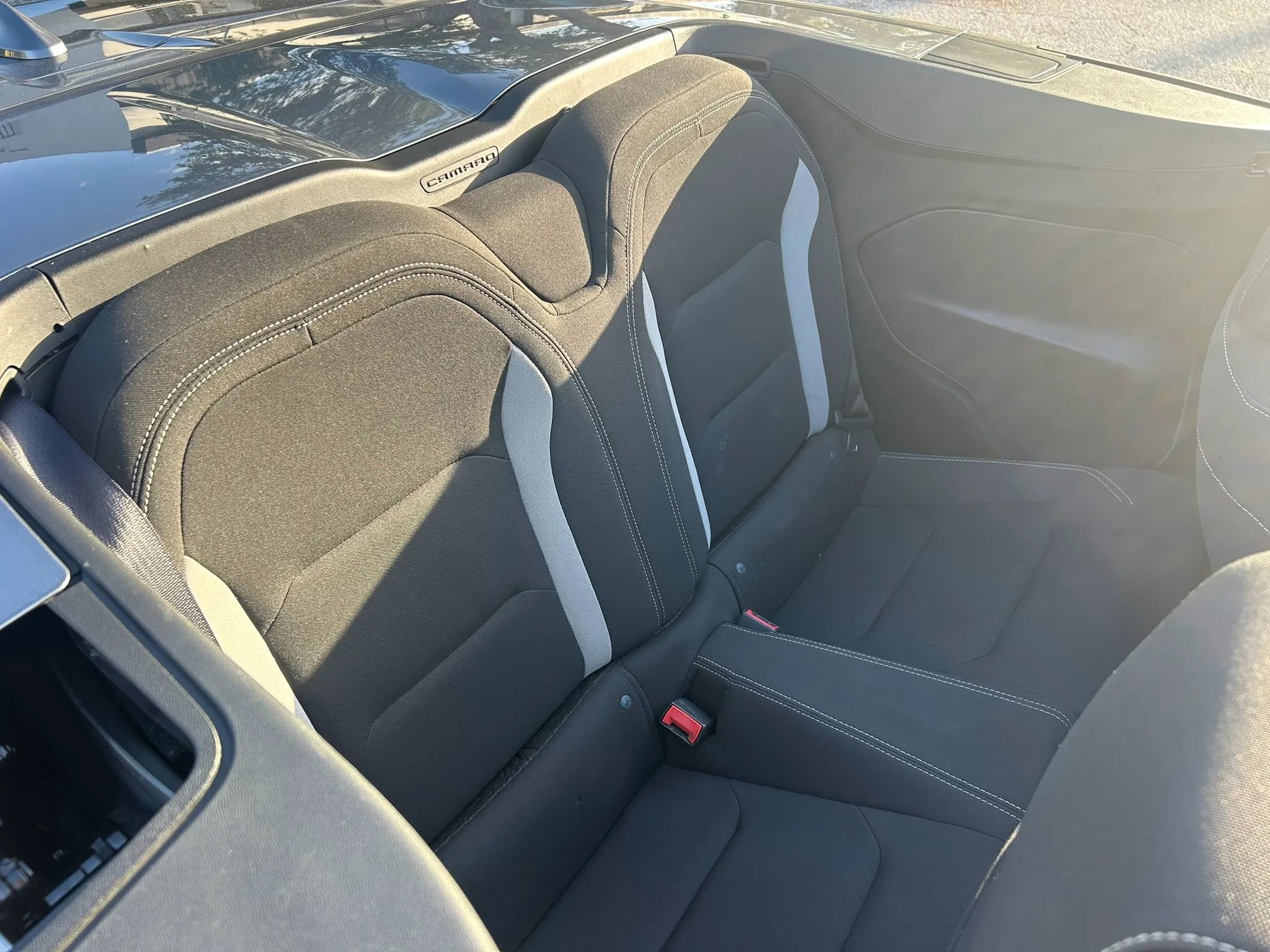 Used 2020 Chevrolet Camaro LT RWD image 7