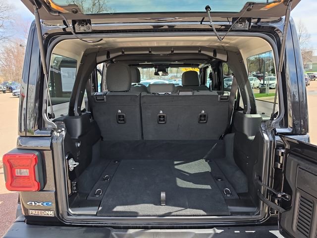 Used 2024 Jeep Wrangler Unlimited Sahara image 21