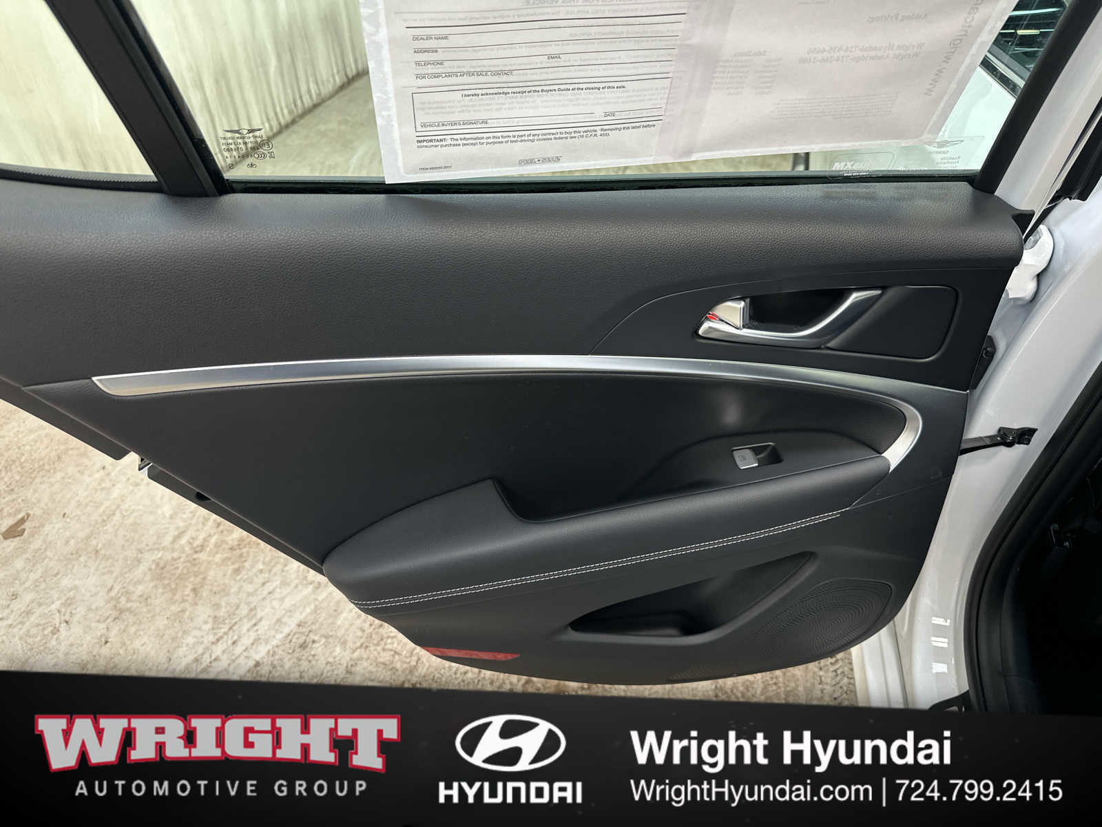 Certified 2025 Genesis G70 2.5T image 12